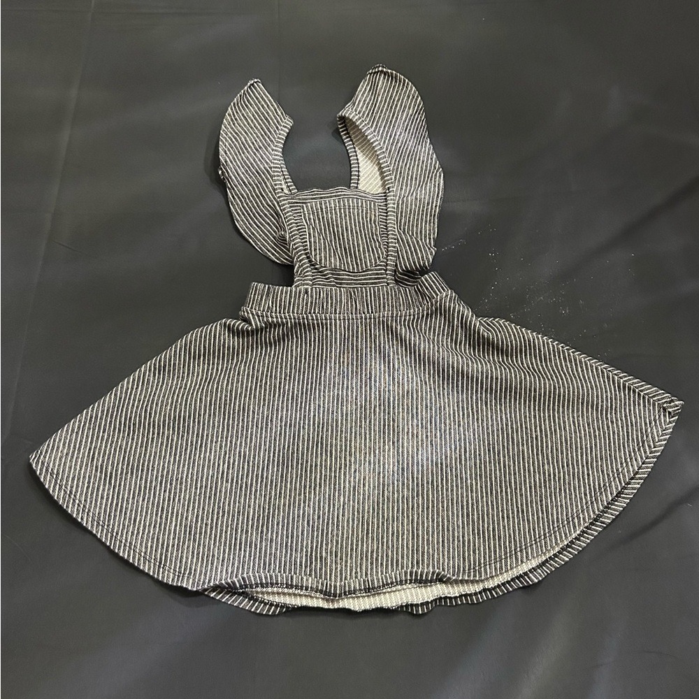 Art Class Girls 4T Black White Pinstripe Flutter Sleeve Twirl Dress Bow FitFlare - Picture 2 of 5